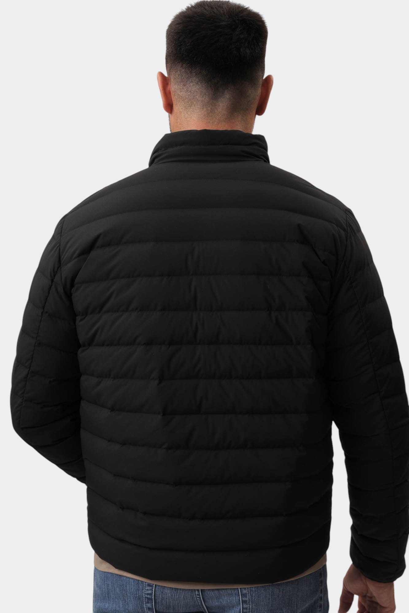 8N1BQ2_1NLRZ Куртка Emporio Armani Черный