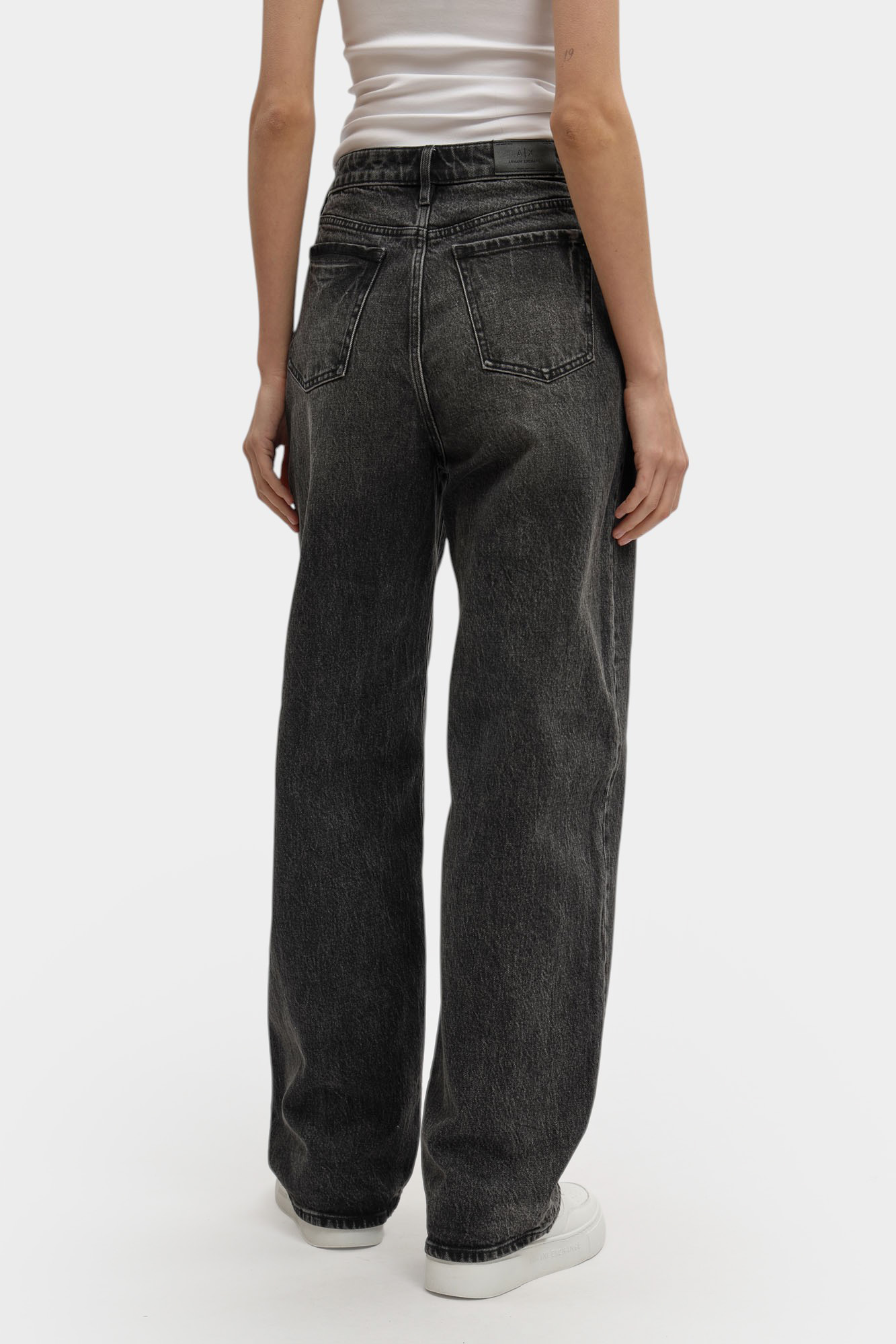 XW000100_AF16084 джинсы широкие armani exchange 