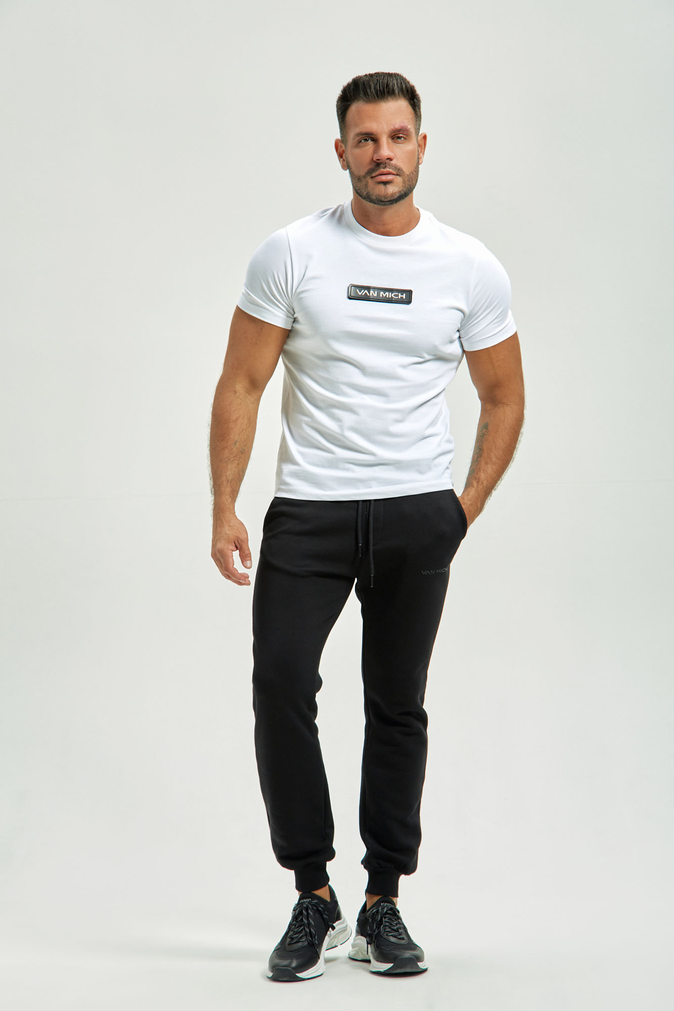 VM-ERK-20-038 Брюки спортивные Van Mich Черный