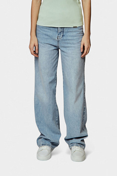 Джинсы женские