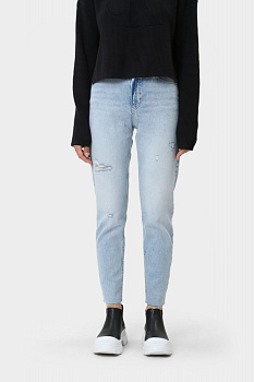 Джинсы женские