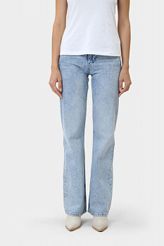 Джинсы женские
