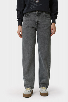 Джинсы женские