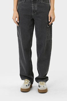 Джинсы женские