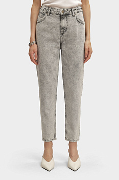 Джинсы женские