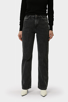 Джинсы женские